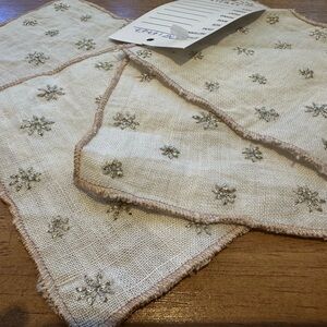 Elegant Cream Star Embroidered Coasters